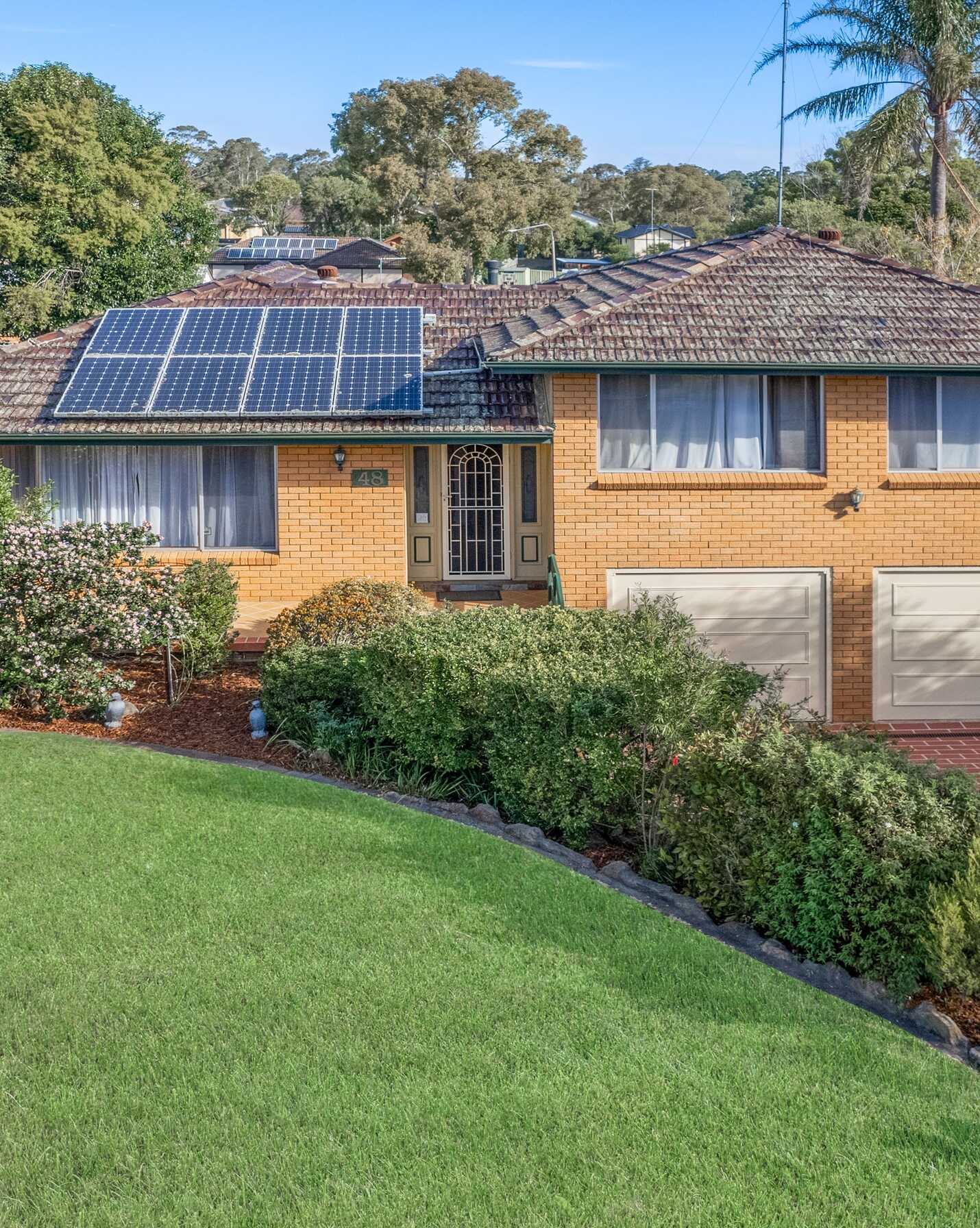 48 ATHEL TREE CRESCENT Bradbury