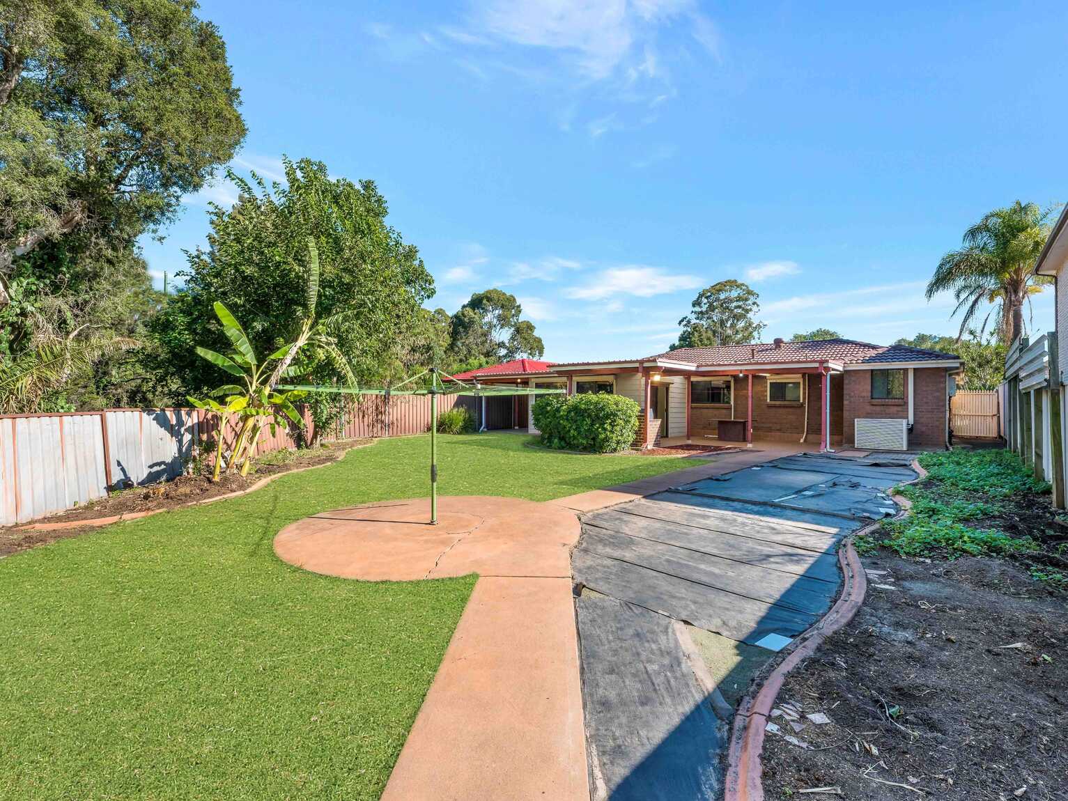49 Delgarno Road Bonnyrigg Heights 49 Delgarno Road Bonnyrigg Heights