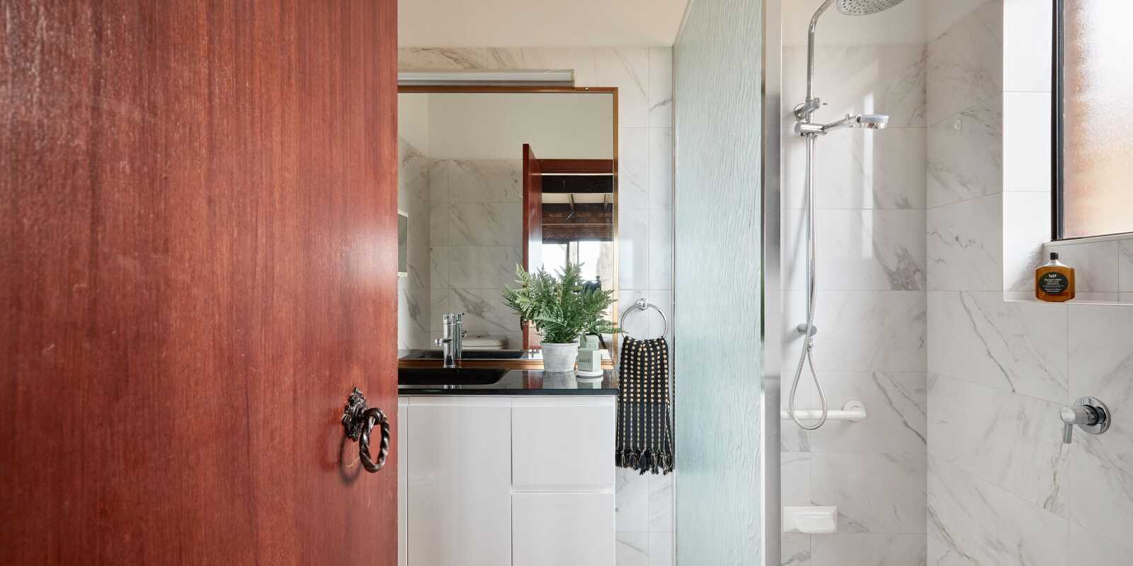 284 Tuggerawong Road Tuggerawong 284 Tuggerawong Road Tuggerawong