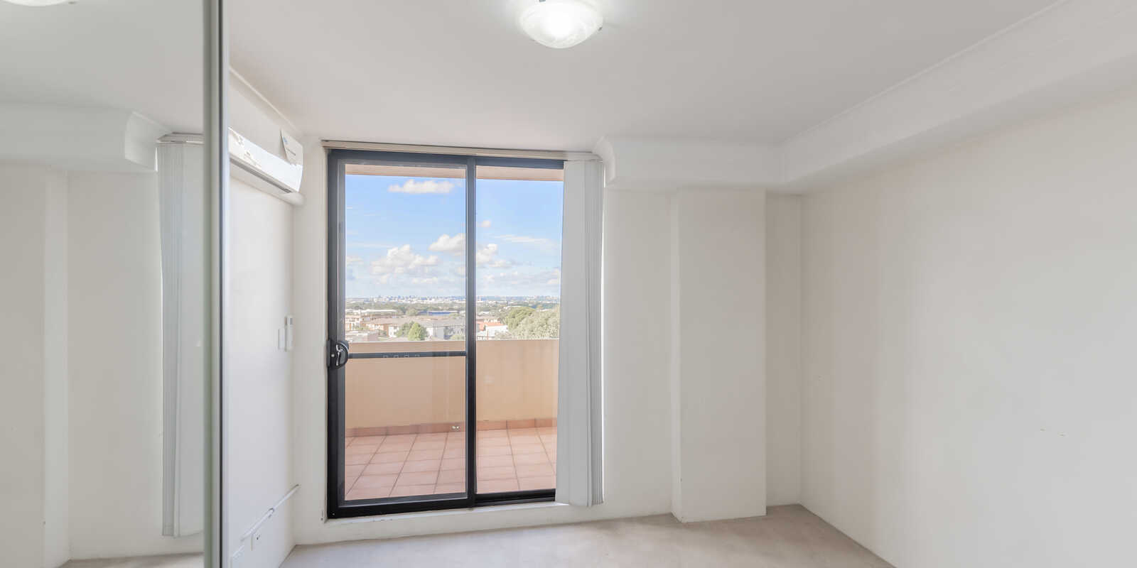 19/1 Kensington Street Kogarah