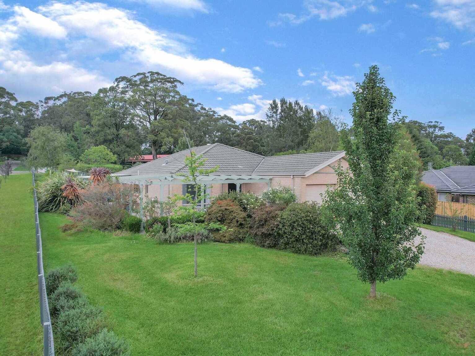 10 Birch Park Road Bundanoon 10 Birch Park Road Bundanoon