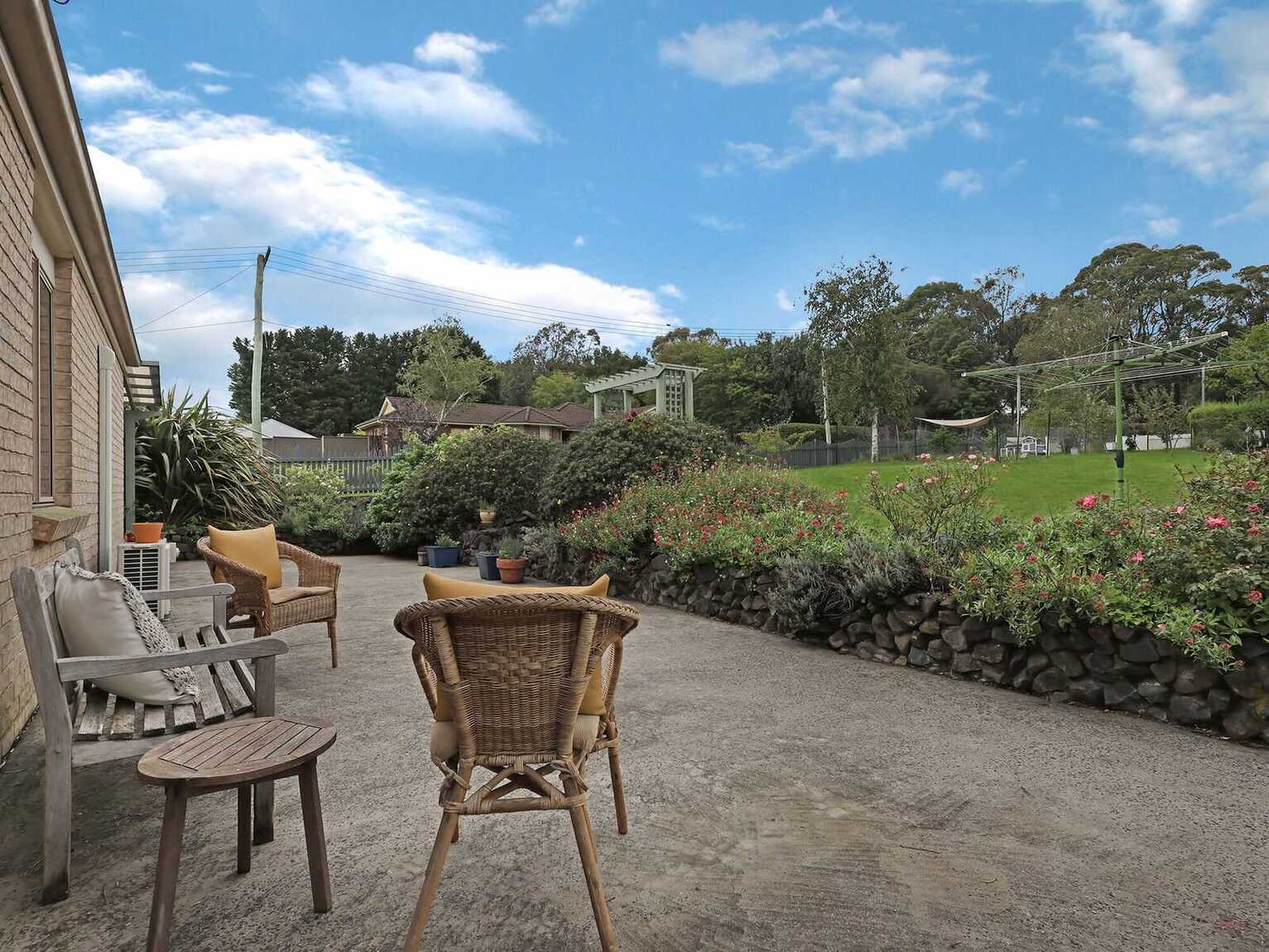 10 Birch Park Road Bundanoon 10 Birch Park Road Bundanoon