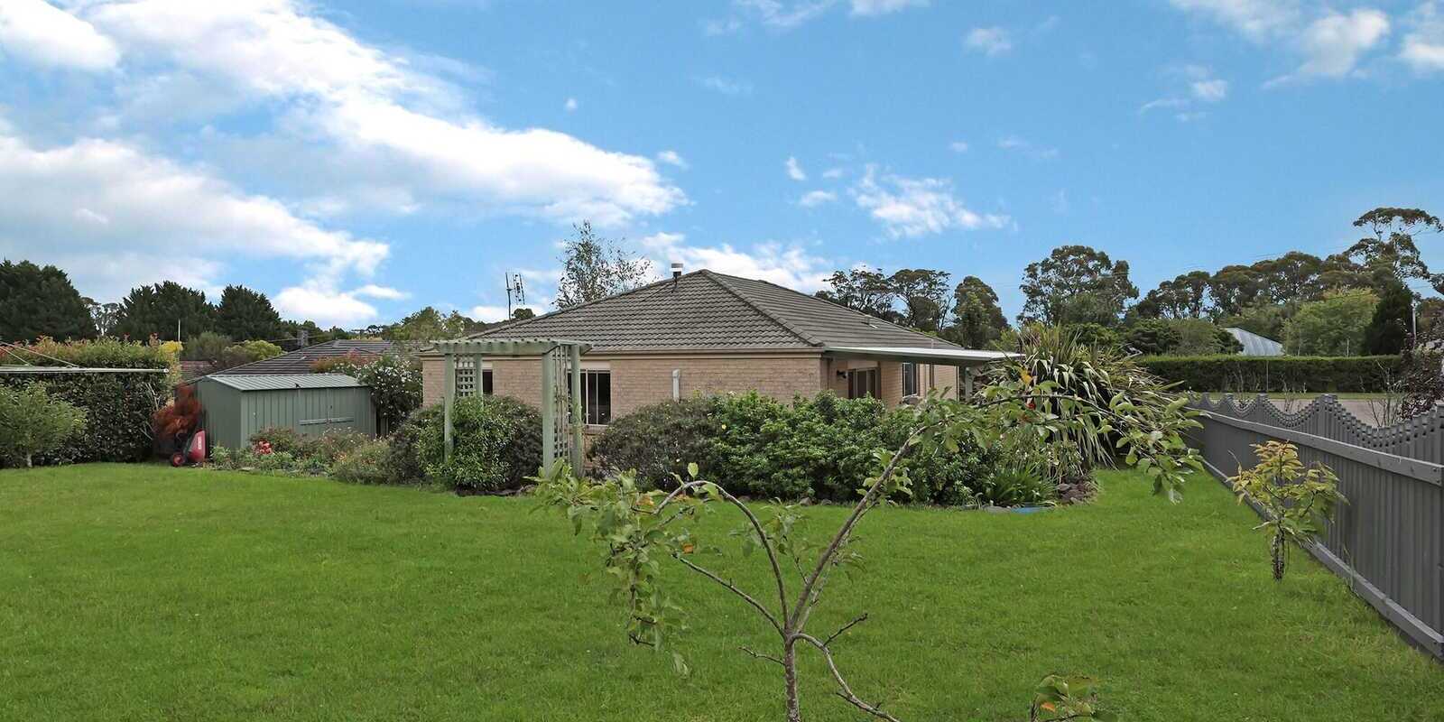 10 Birch Park Road Bundanoon 10 Birch Park Road Bundanoon