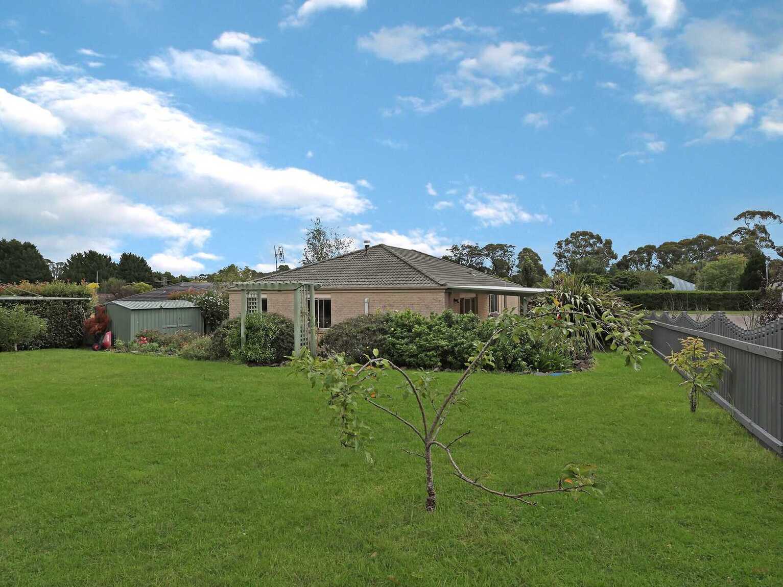 10 Birch Park Road Bundanoon 10 Birch Park Road Bundanoon