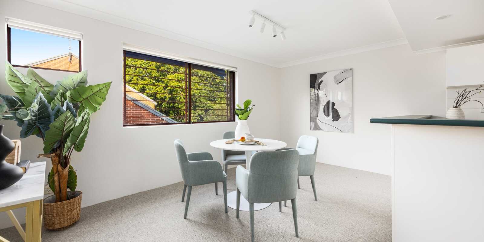 2/14 Kensington Street Waterloo