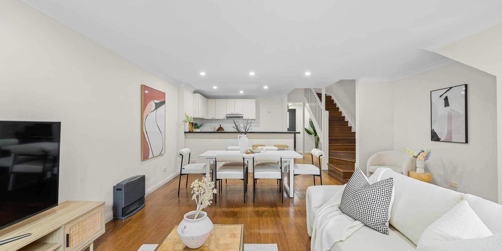 5/2 Kensington Mews Waterloo