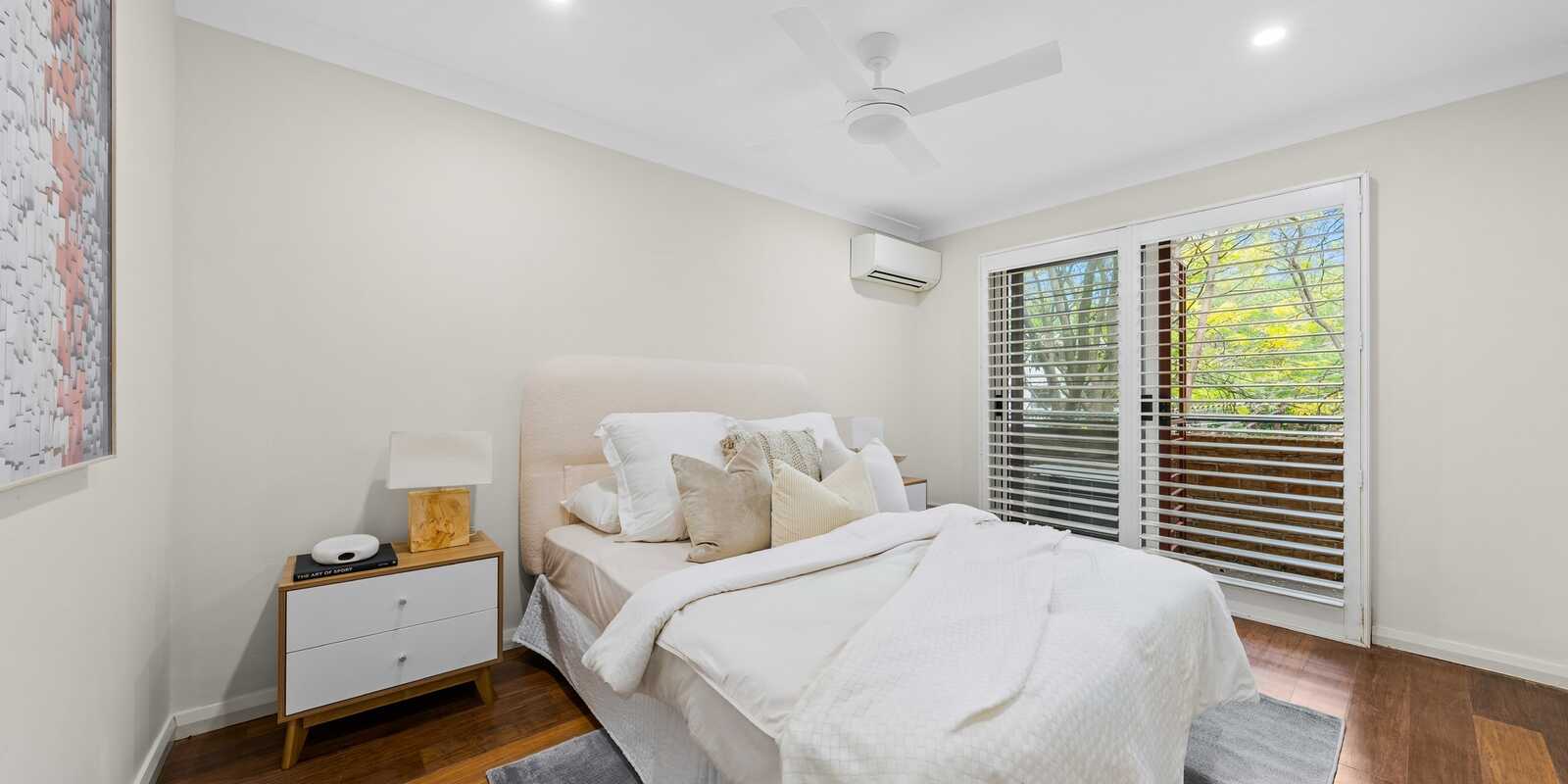 5/2 Kensington Mews Waterloo