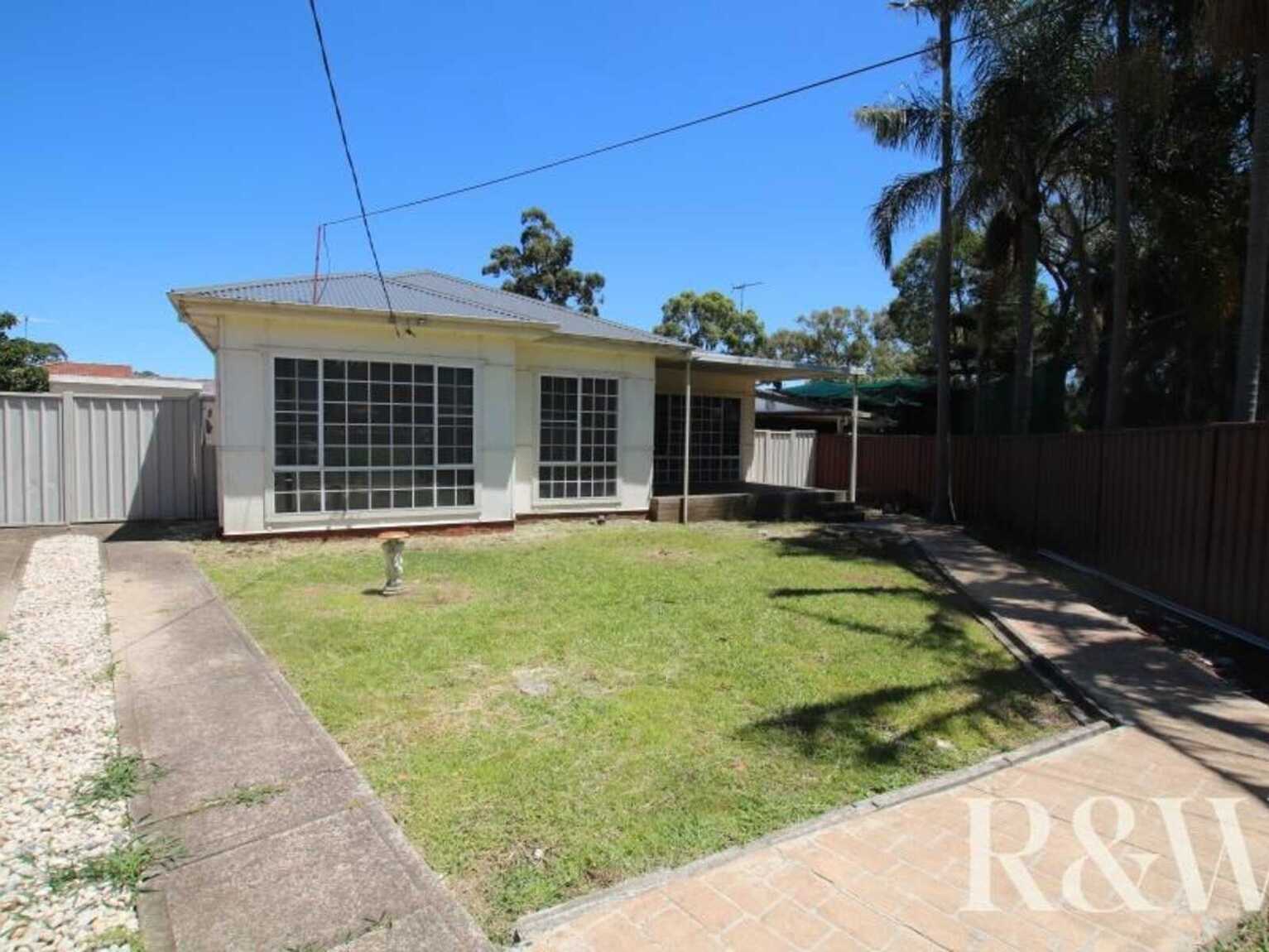 8 Waugh Crescent Blacktown