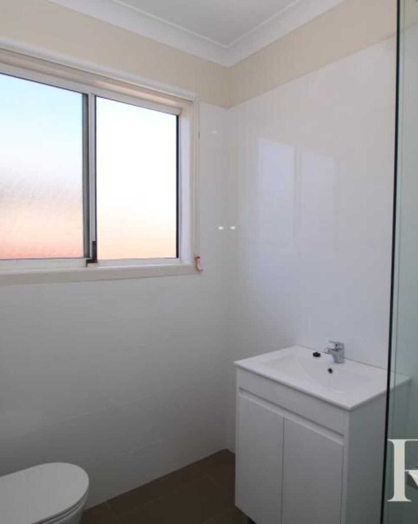 8 Waugh Crescent Blacktown, Blacktown - Thumbnail 6