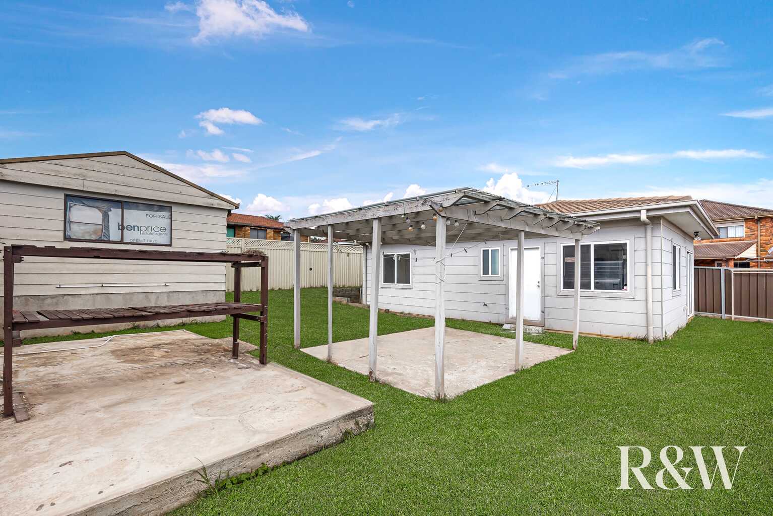 45 & 45A Alicante Street Minchinbury