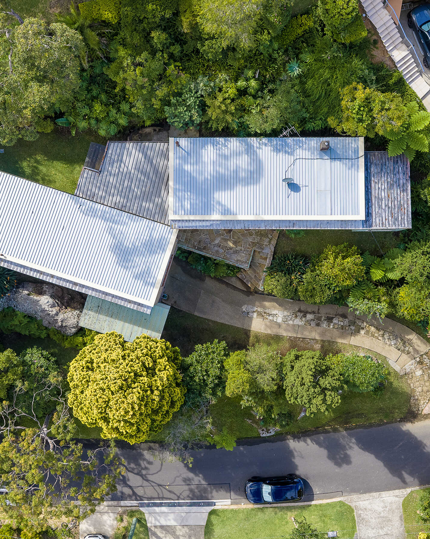 31 The Rampart Castlecrag, Castlecrag - Thumbnail 2