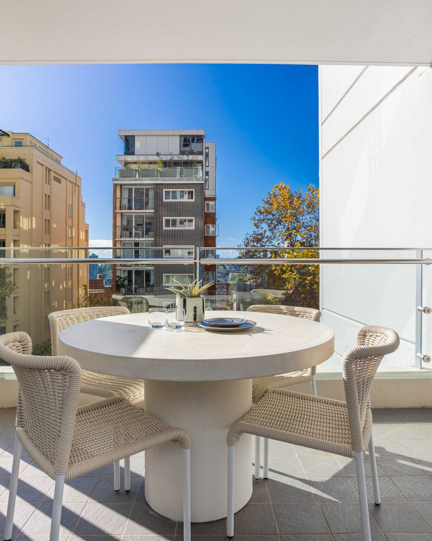 404/81 Macleay Street Potts Point, Point - Thumbnail 2