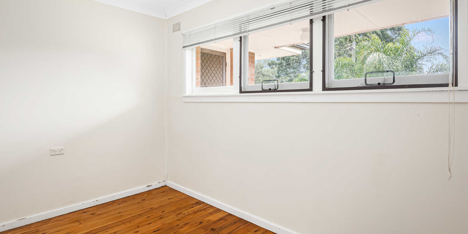 117 Kareela Avenue Penrith 117 Kareela Avenue Penrith
