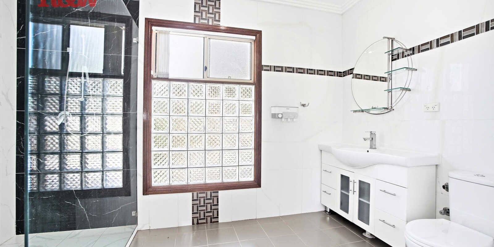11 Vincent, Crescent Canley Vale