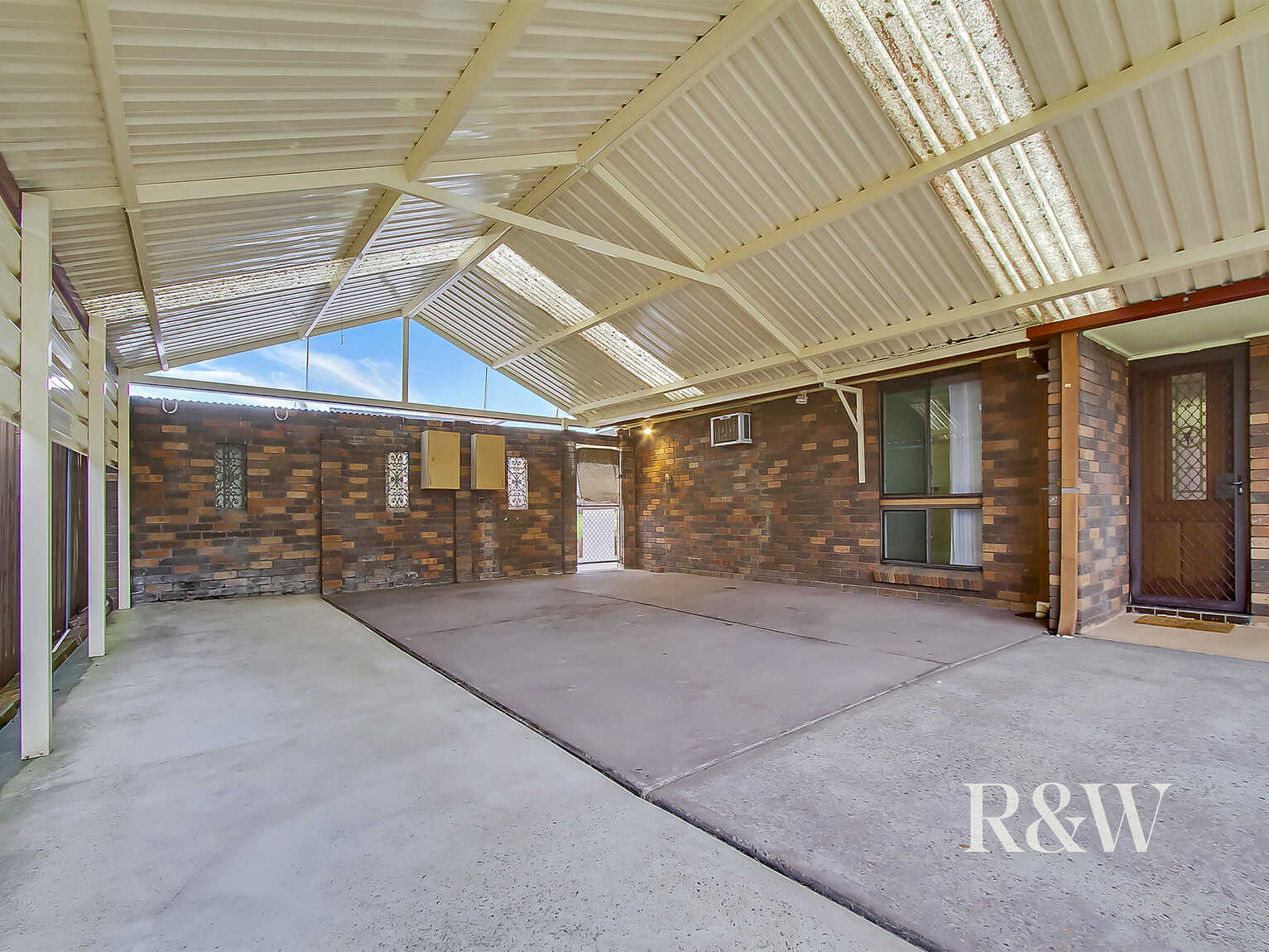 59 Banks Drive St Clair