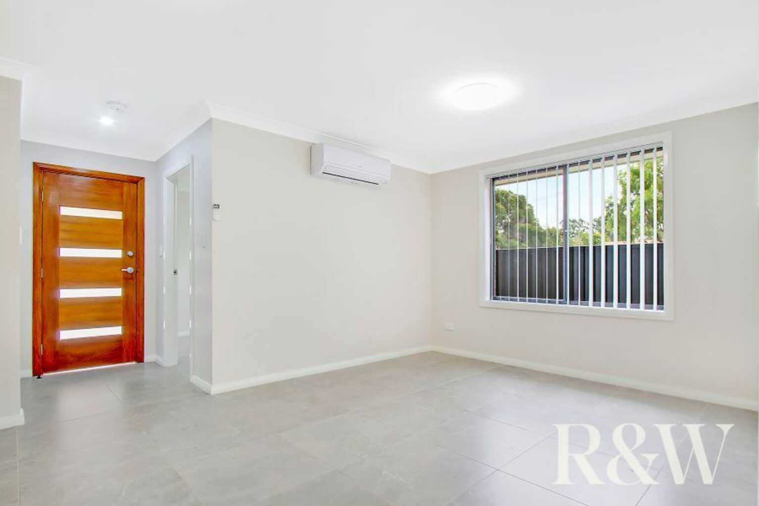 40A Leicester Way St Clair