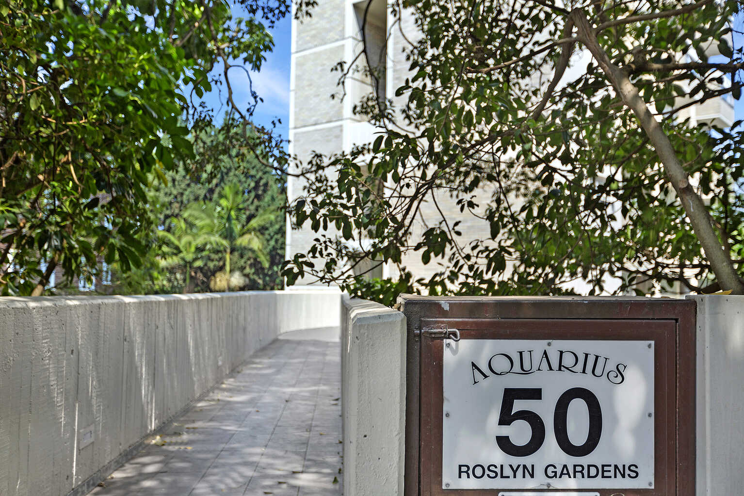 70/50 Roslyn Gardens Elizabeth Bay