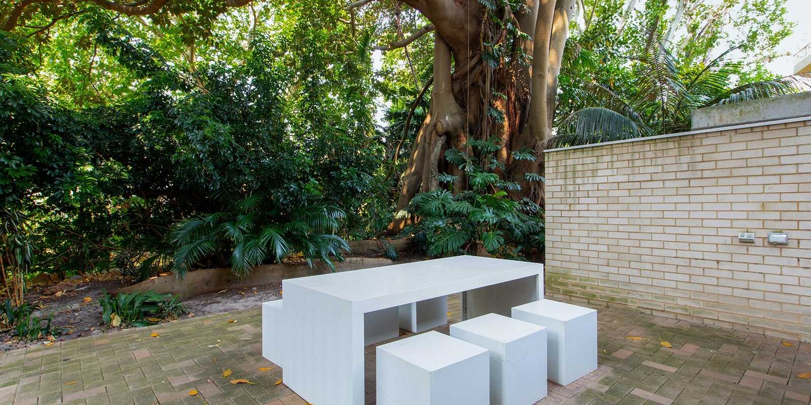 70/50 Roslyn Gardens Elizabeth Bay