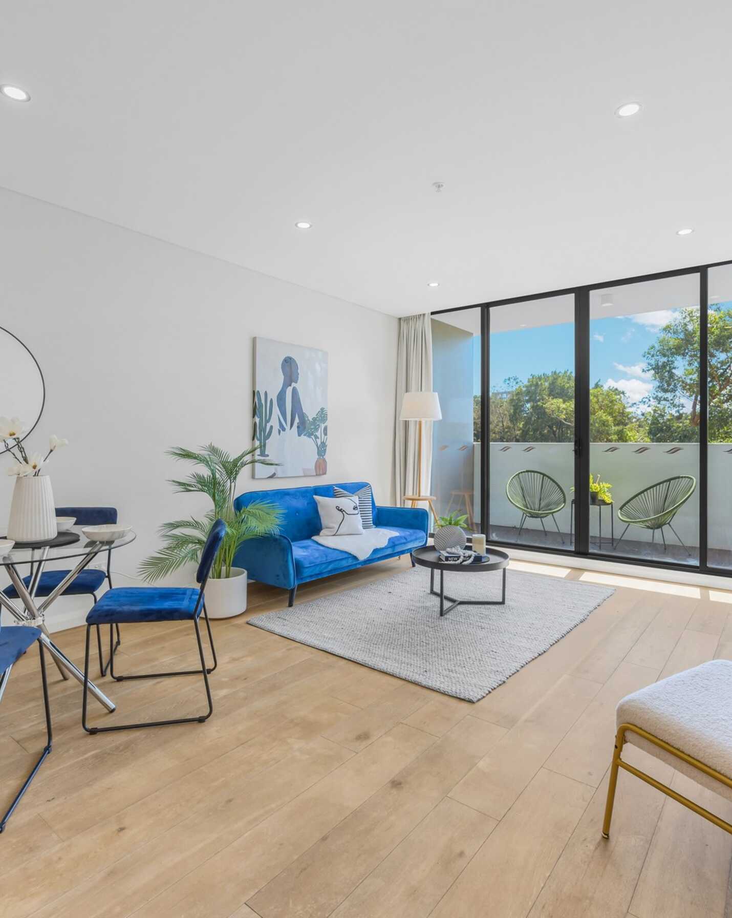 201/10 Gertrude Street Wolli Creek, Creek - Image 1