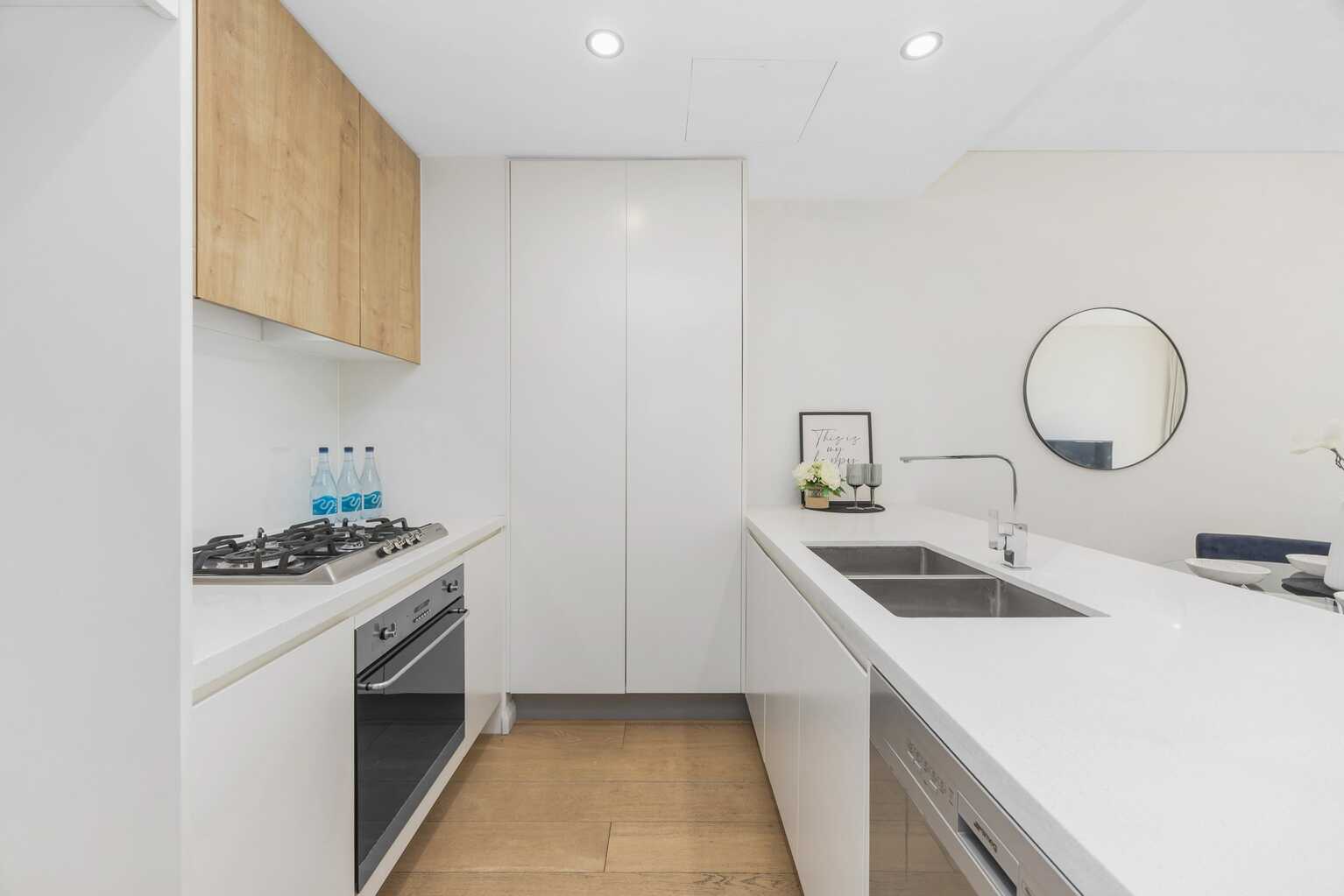 201/10 Gertrude Street Wolli Creek 201/10 Gertrude Street Wolli Creek