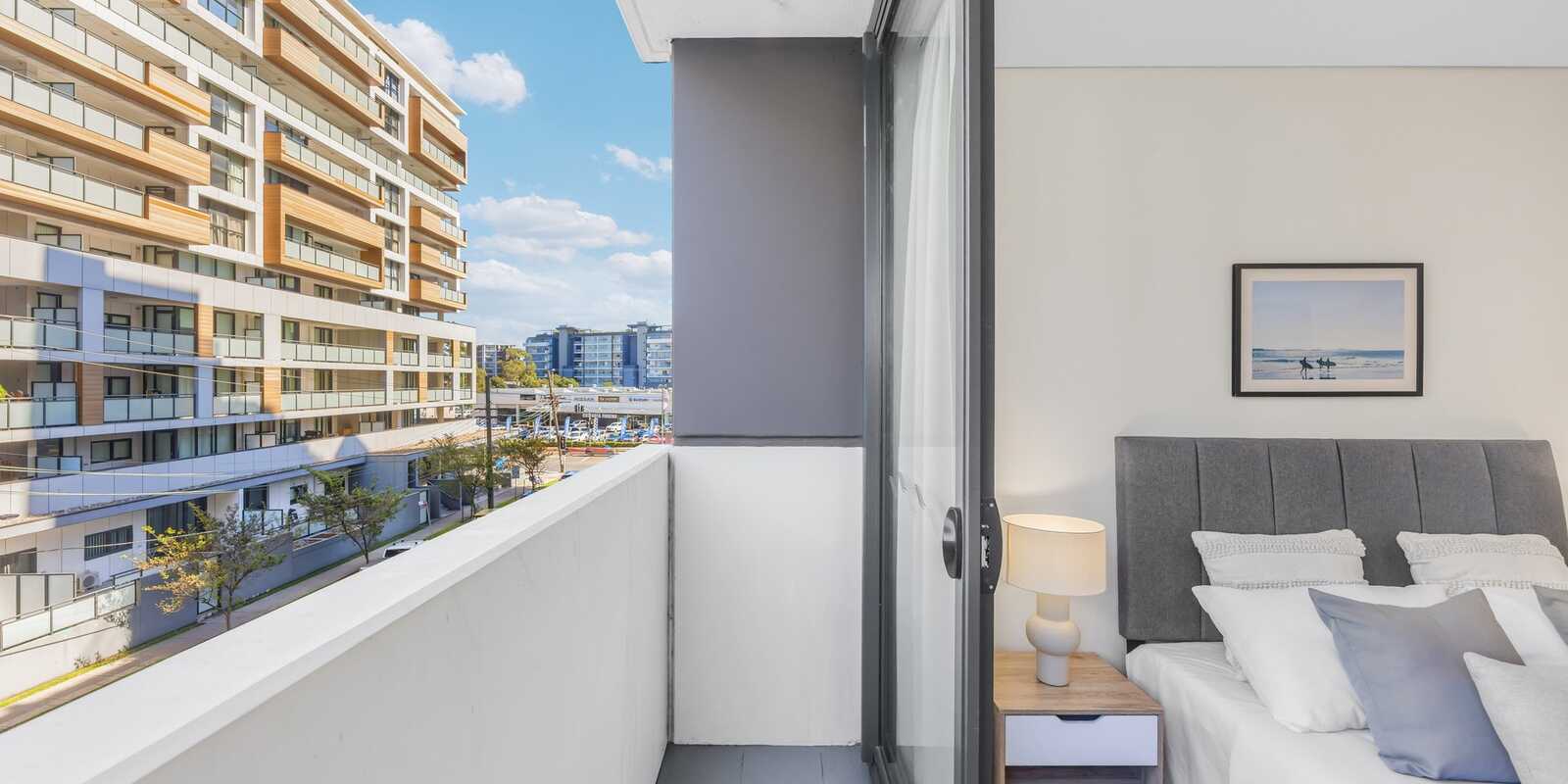 201/10 Gertrude Street Wolli Creek 201/10 Gertrude Street Wolli Creek