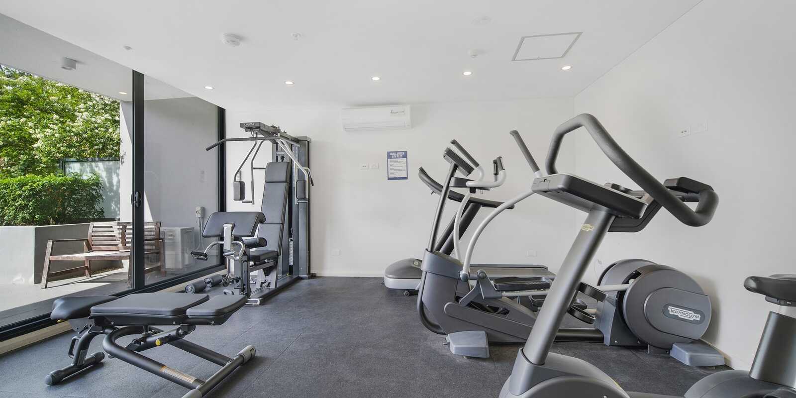201/10 Gertrude Street Wolli Creek 201/10 Gertrude Street Wolli Creek
