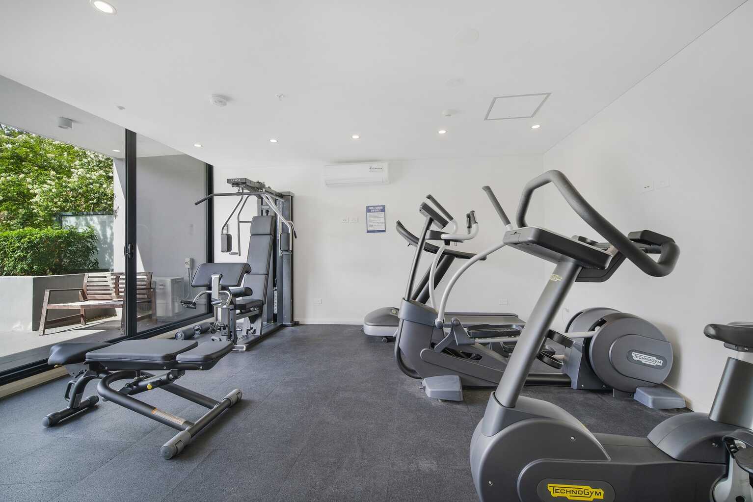 201/10 Gertrude Street Wolli Creek 201/10 Gertrude Street Wolli Creek
