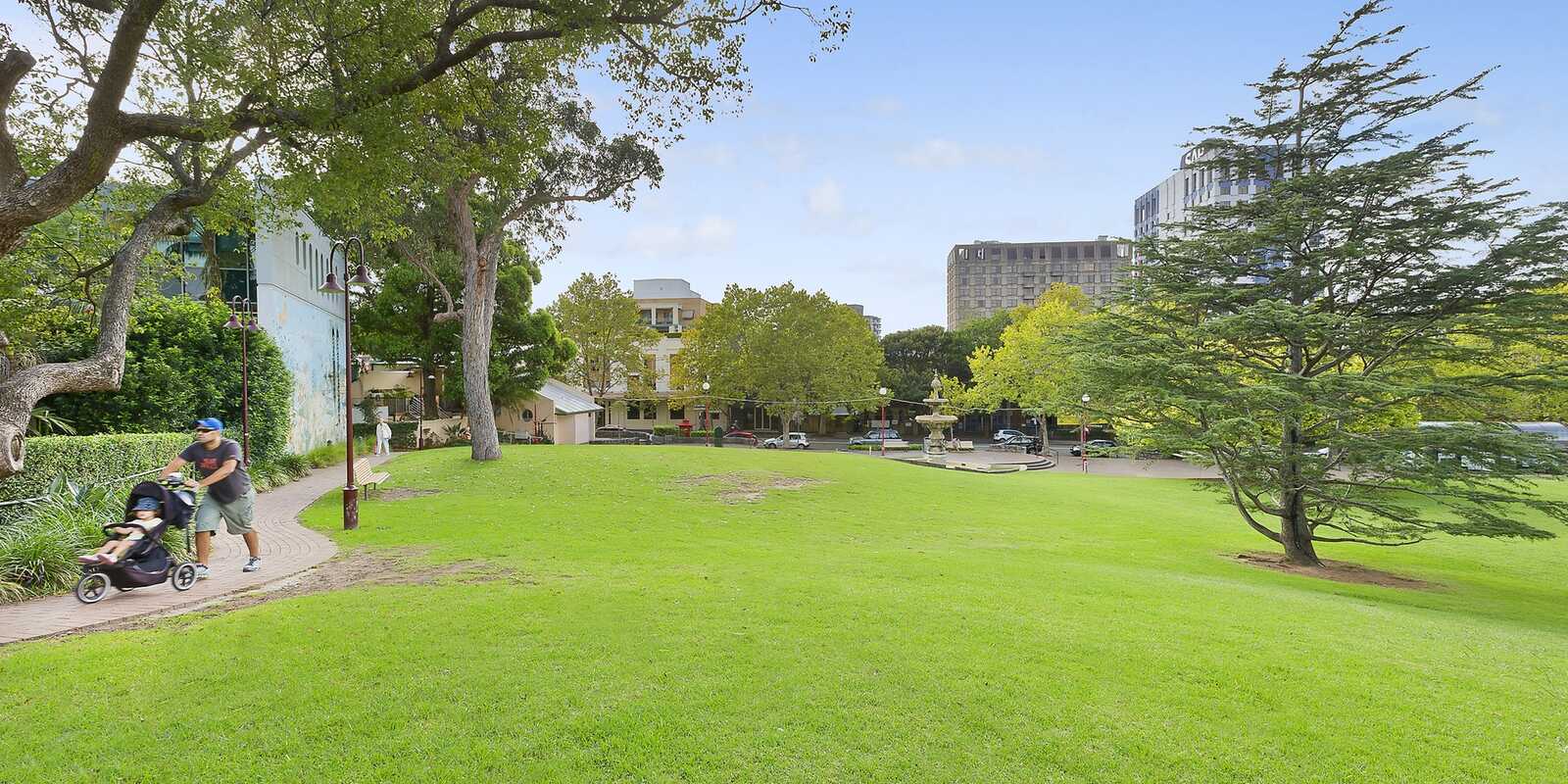 106/245 Pacific Highway North Sydney