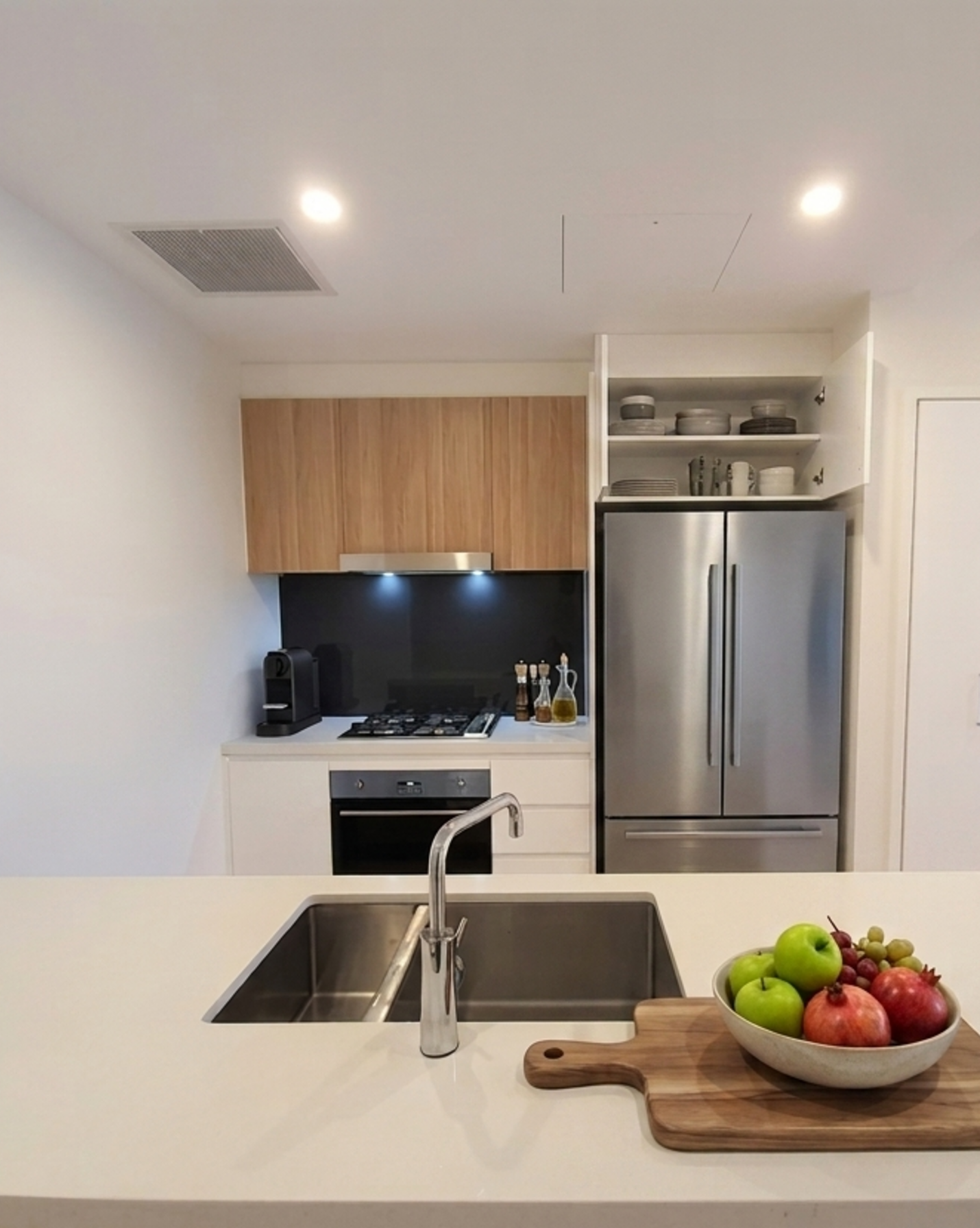 202/74-76 Kitchener Pde Bankstown, Bankstown - Thumbnail 2