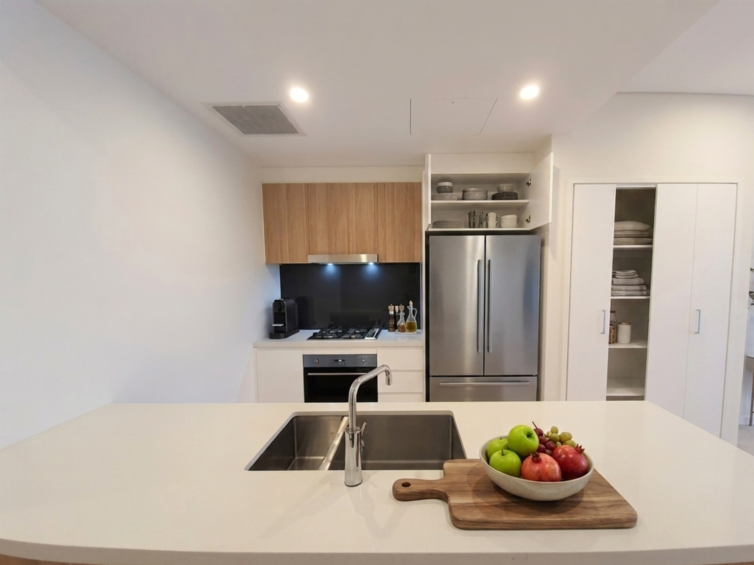 202/74-76 Kitchener Pde Bankstown