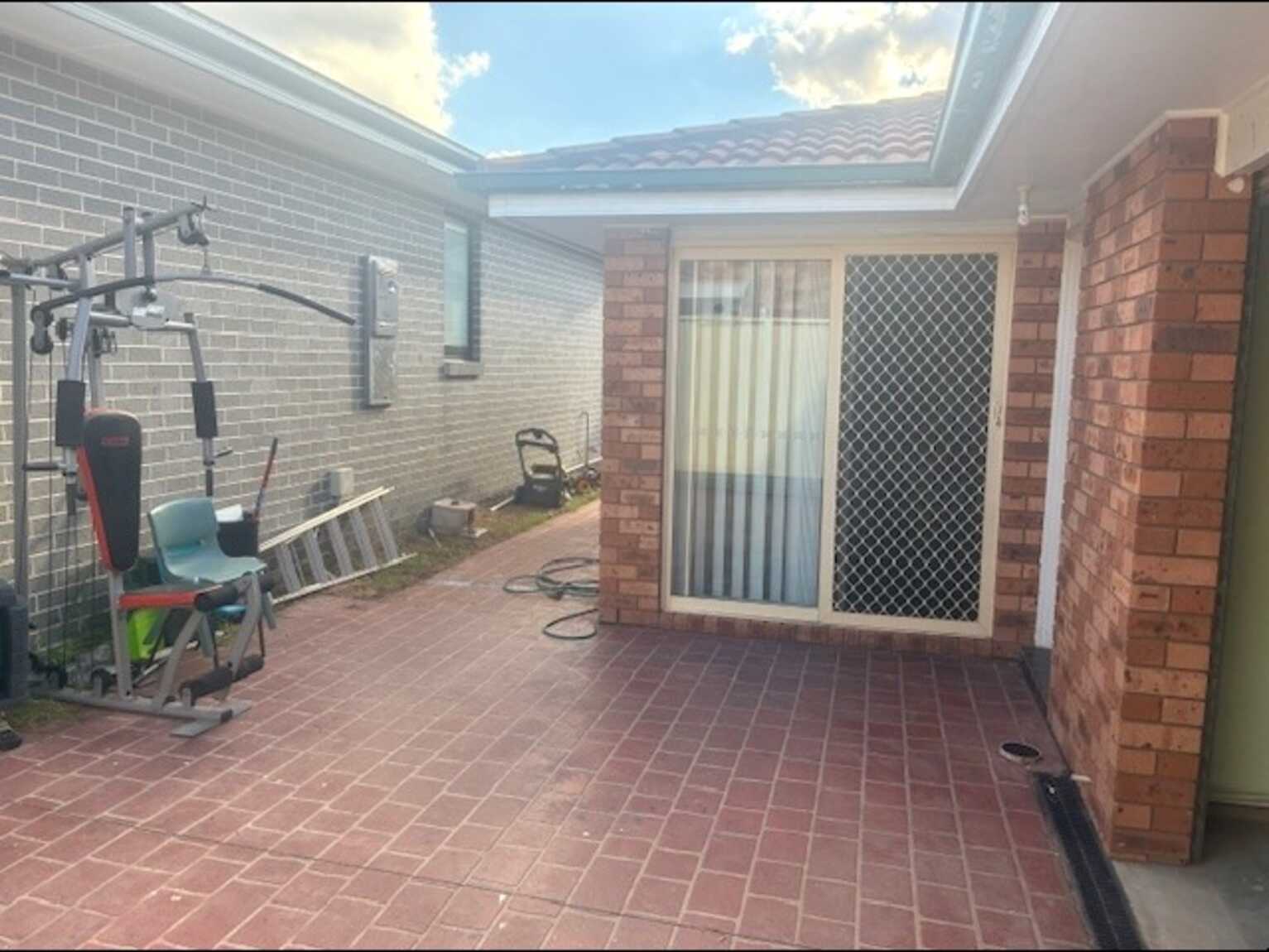 7 Murwillumbah Avenue Hoxton Park