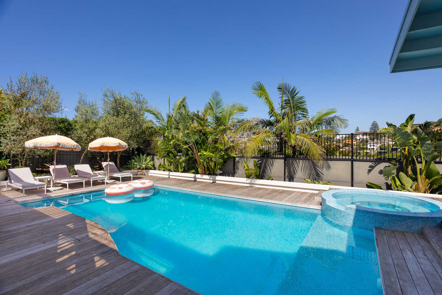 73 Hewlett Street Bronte 73 Hewlett Street Bronte