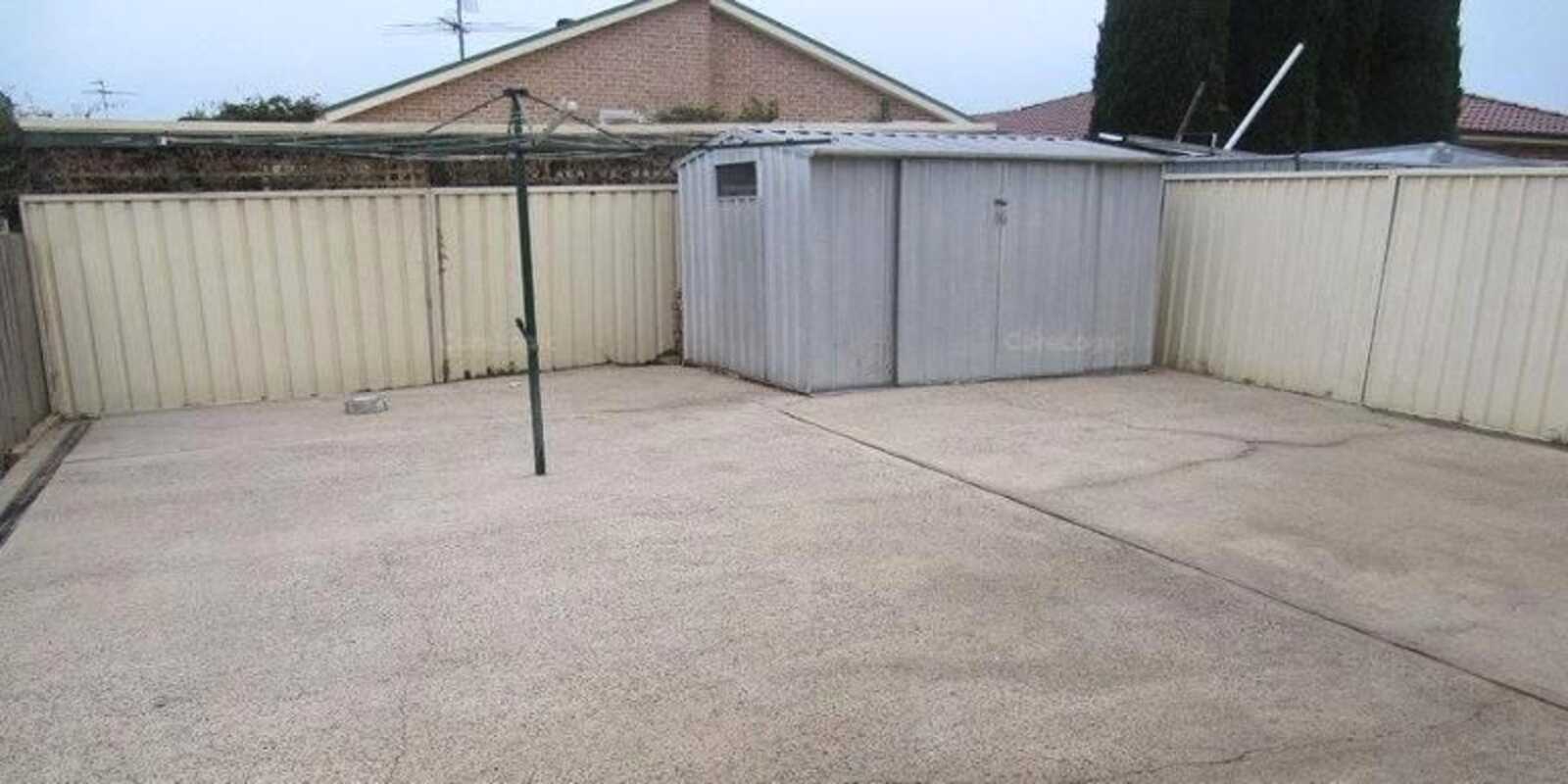 4A Corindi Close Hoxton Park