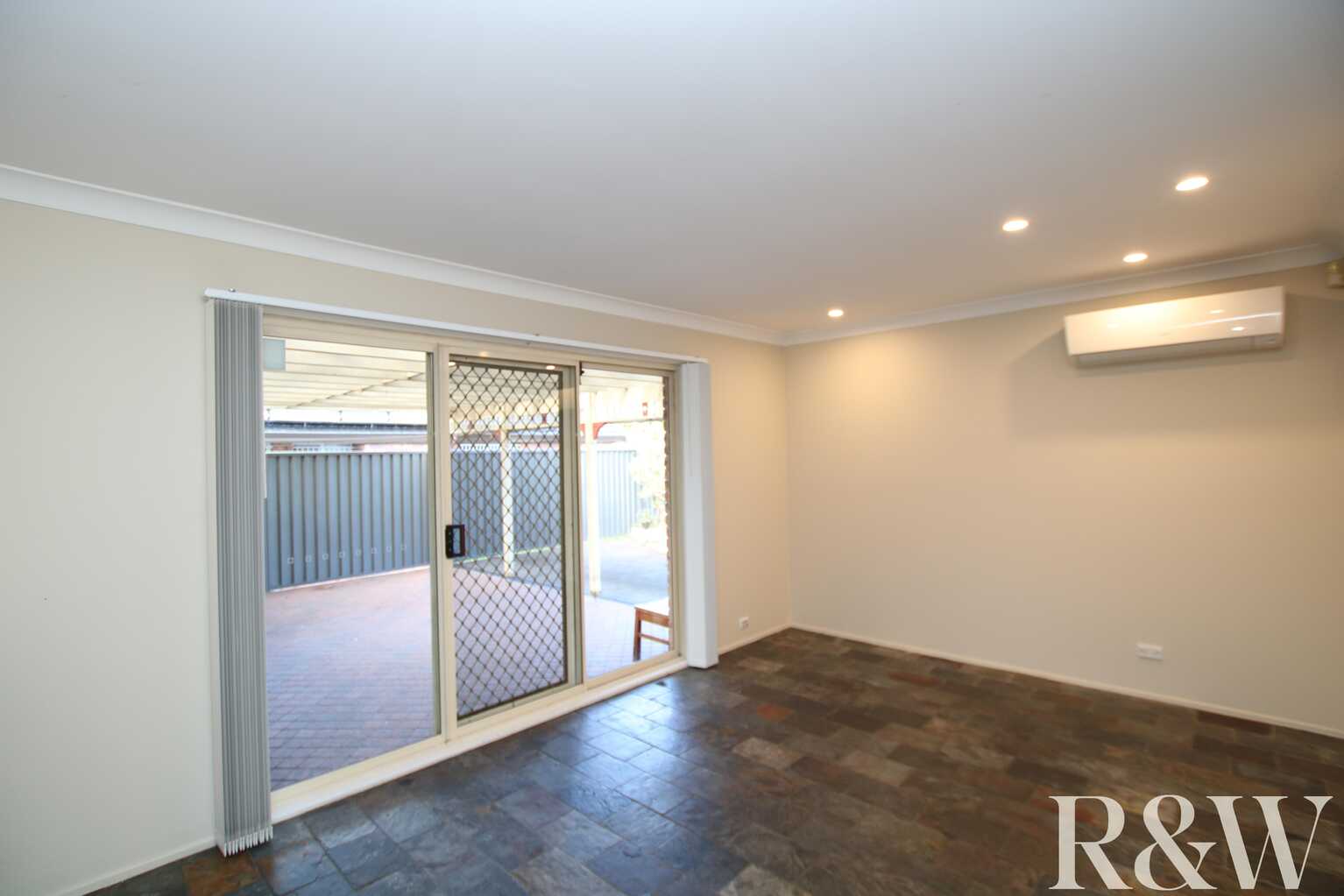 41 Barnard Crescent Oakhurst