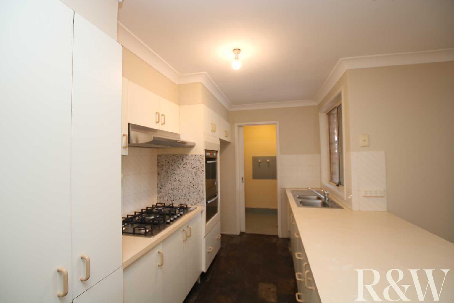 41 Barnard Crescent Oakhurst