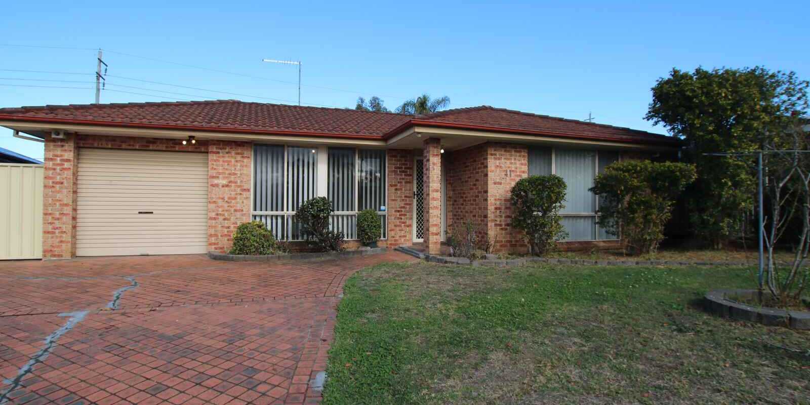 41 Barnard Crescent Oakhurst