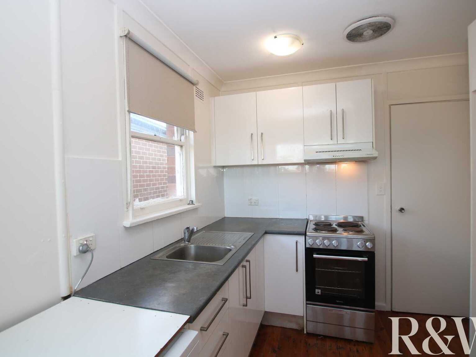 52 Gasmata Street Whalan