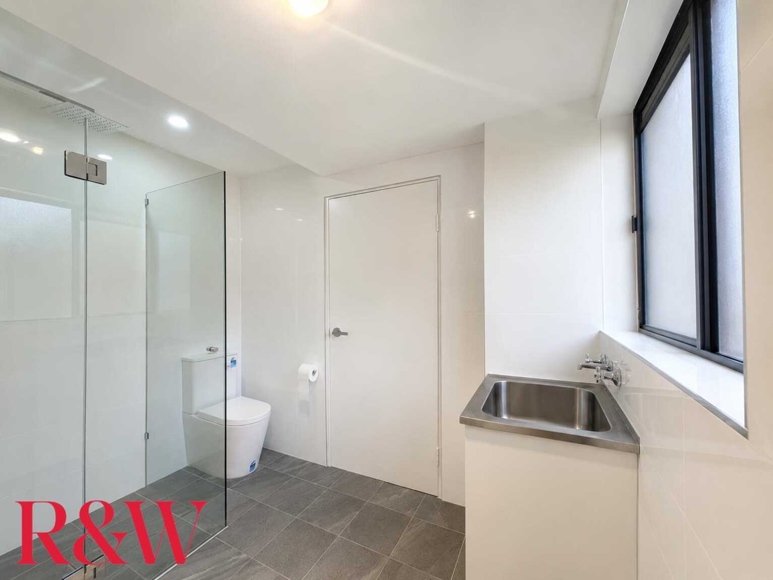 1/10-18 Allman Street Campbelltown