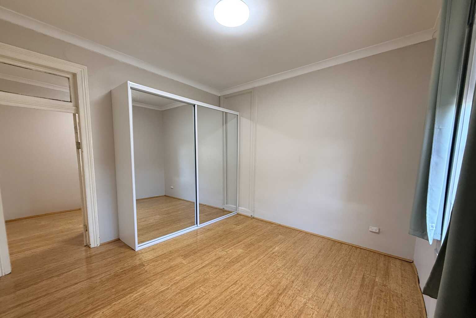 2/320 Annandale Street Annandale
