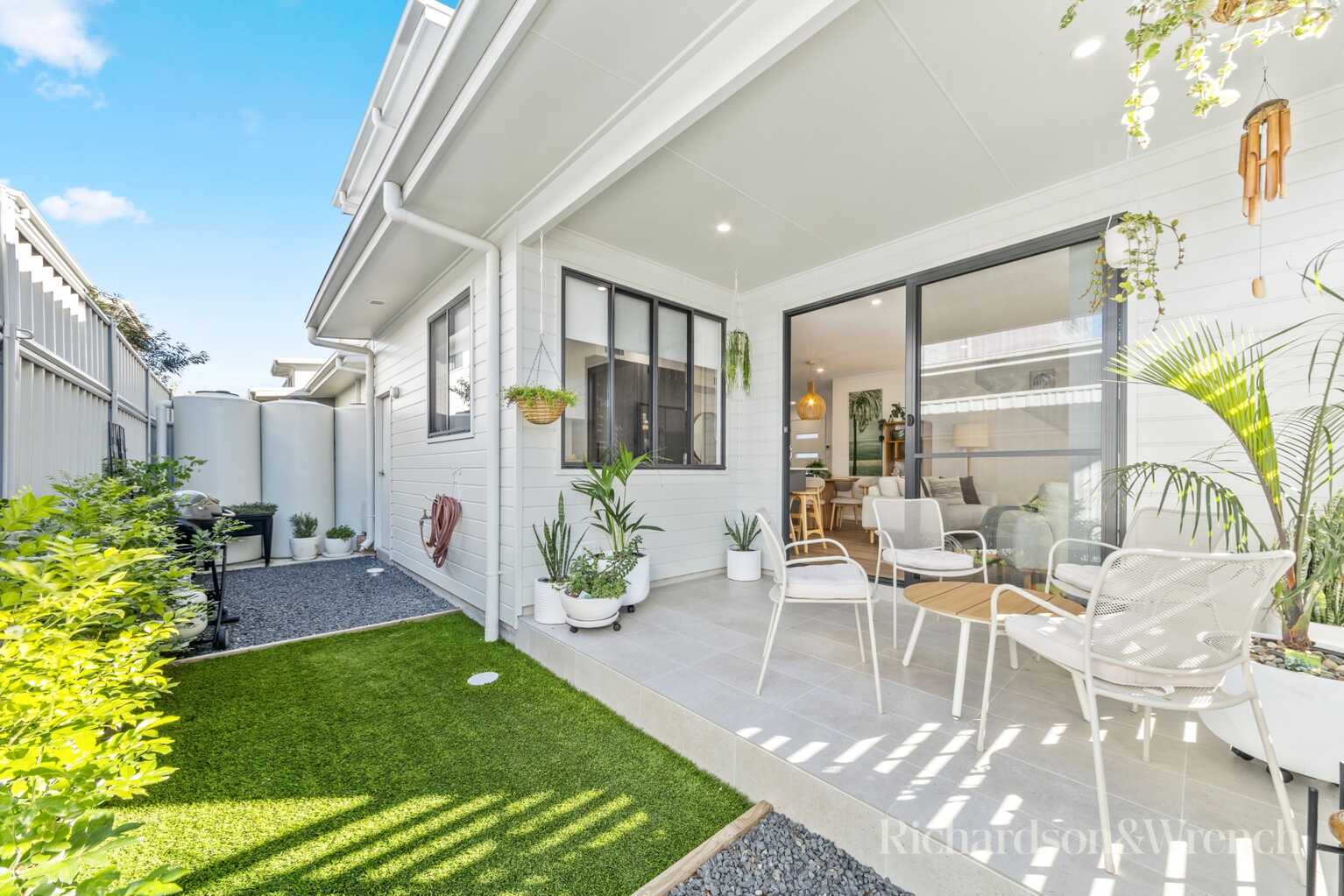 3/21 Warrah Street Ettalong Beach