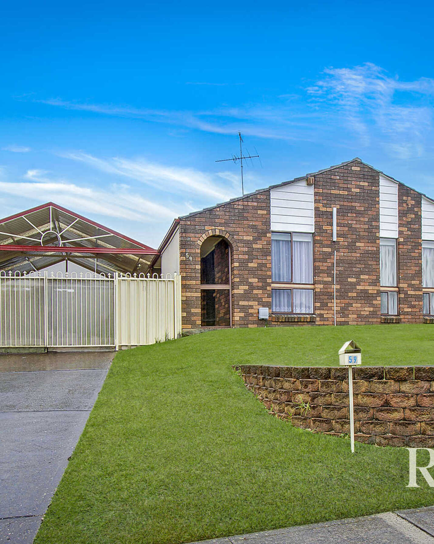 59 Banks Drive St Clair, Clair - Image 1