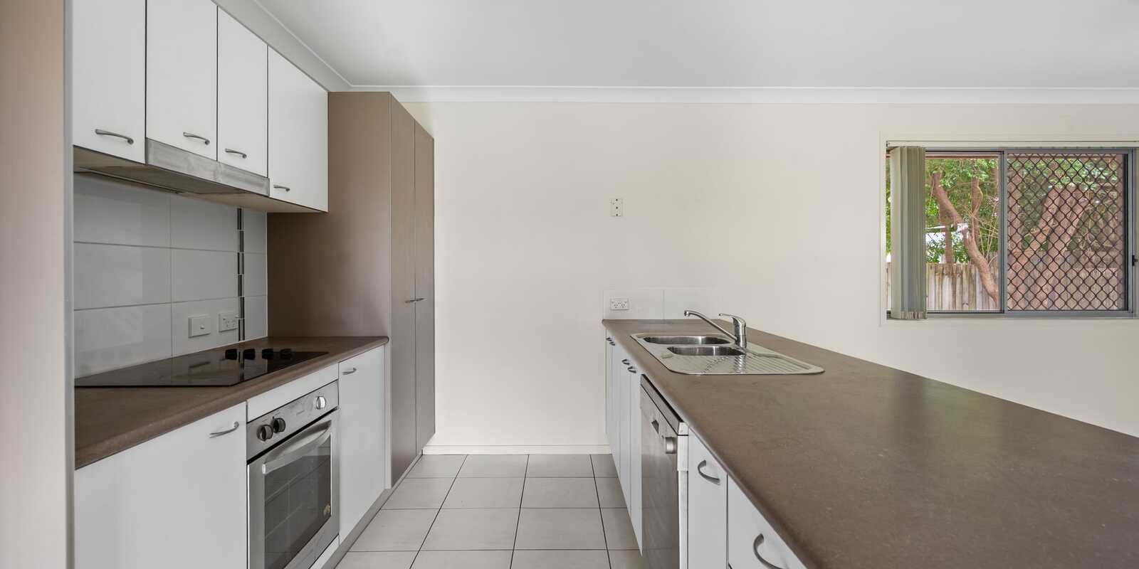 15 Greenwich Court Bellmere