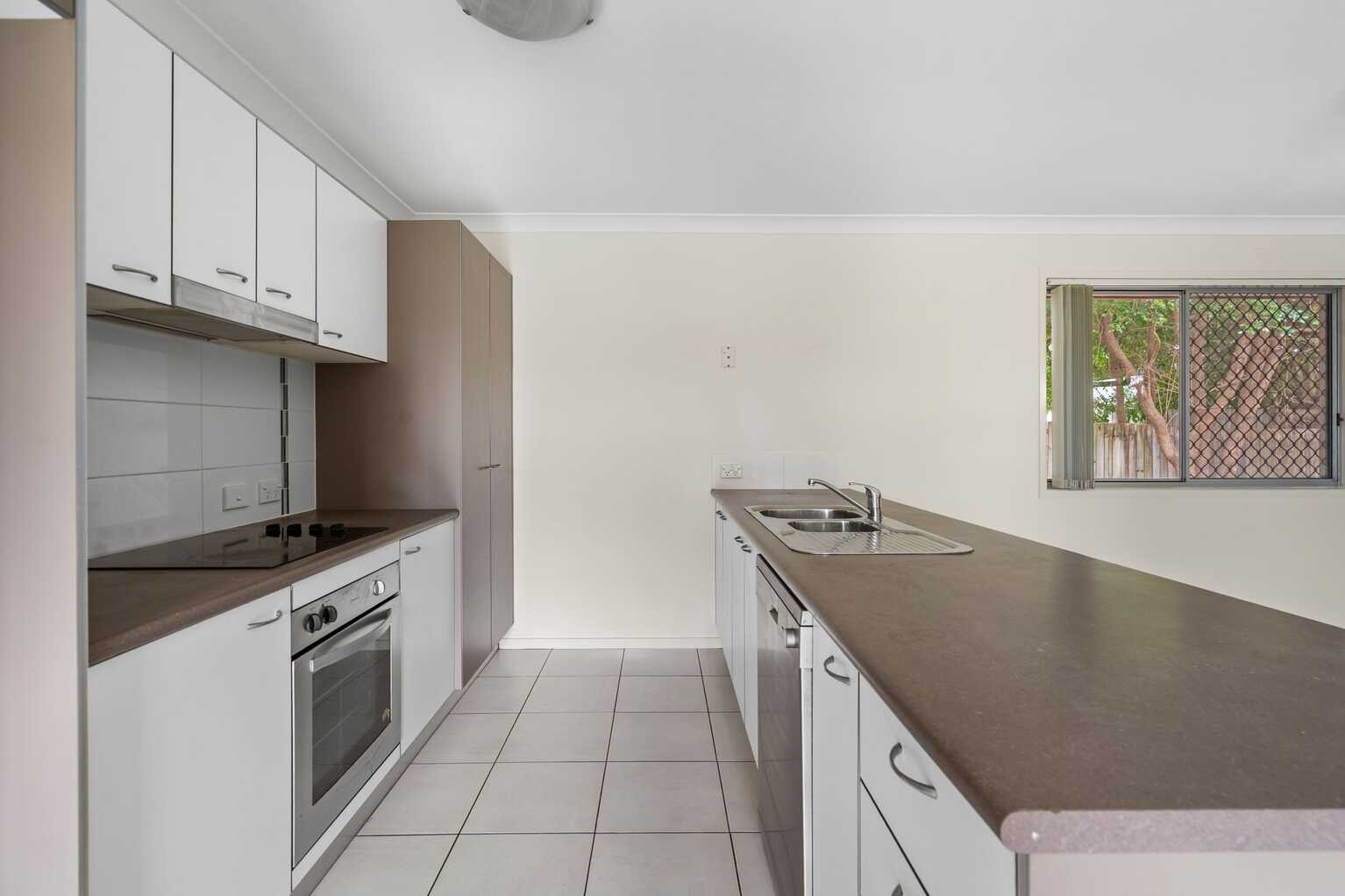 15 Greenwich Court Bellmere