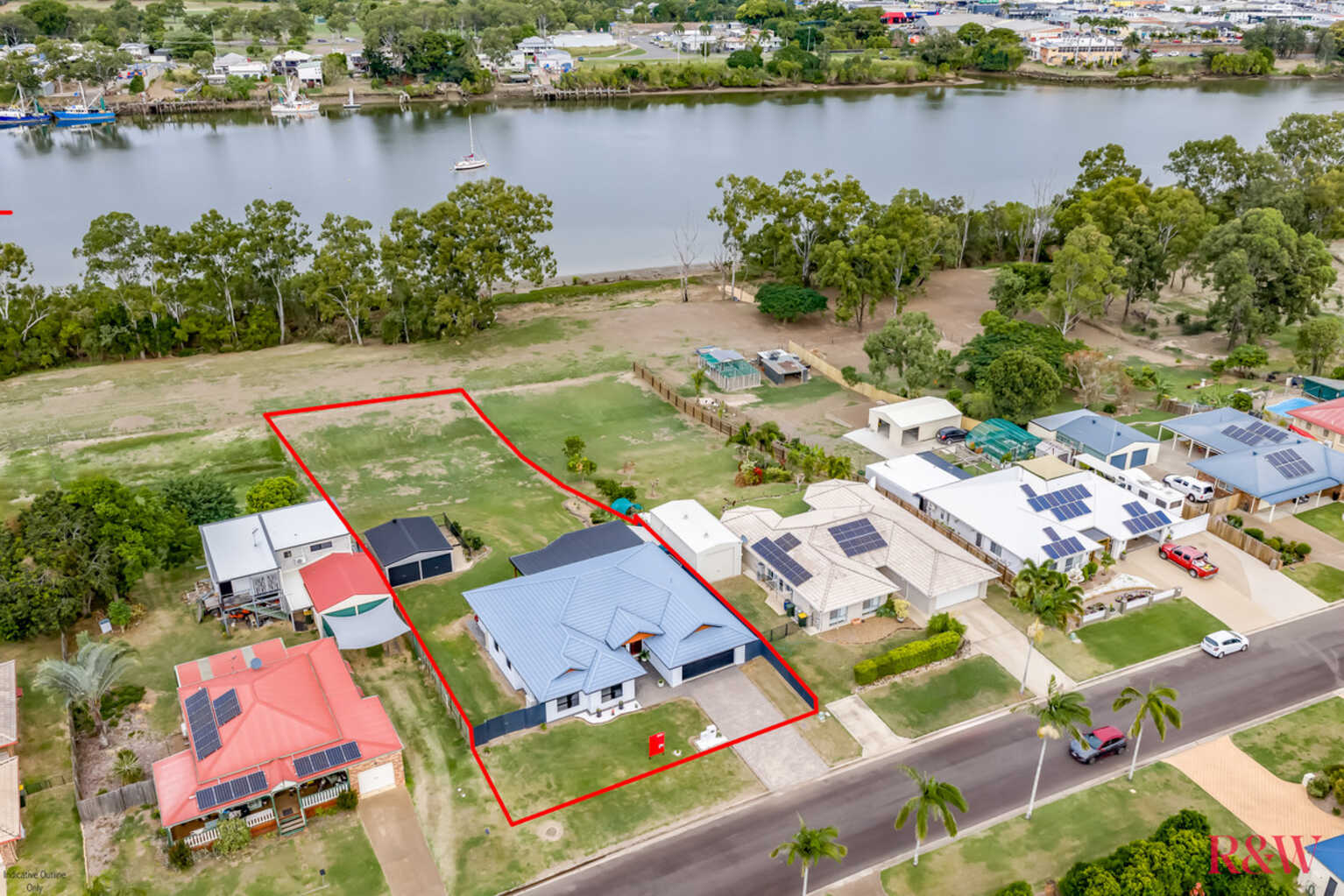 25 Mariners Way Bundaberg North