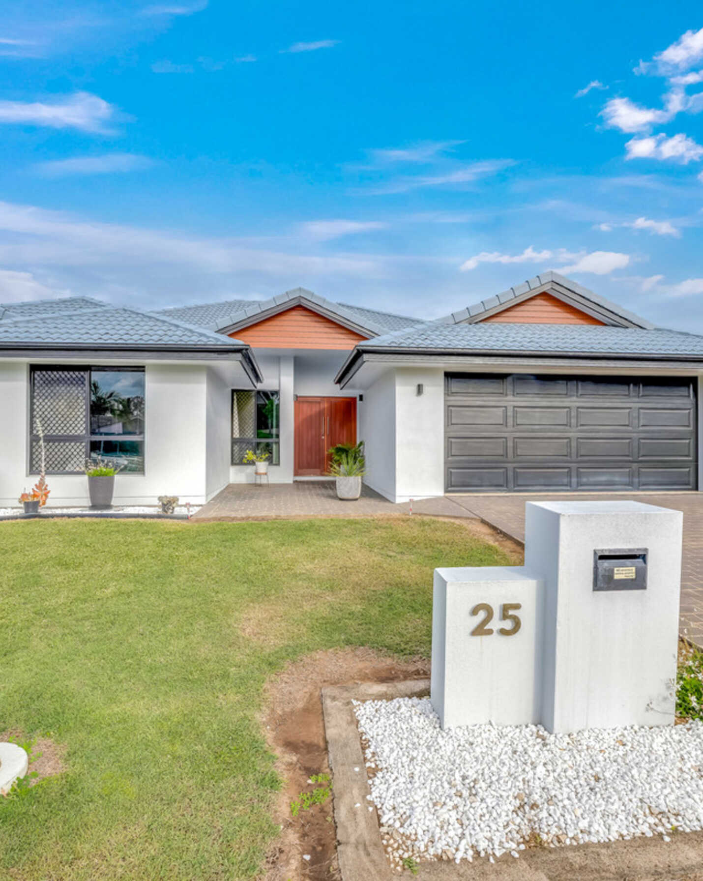 25 Mariners Way Bundaberg North, North - Thumbnail 2
