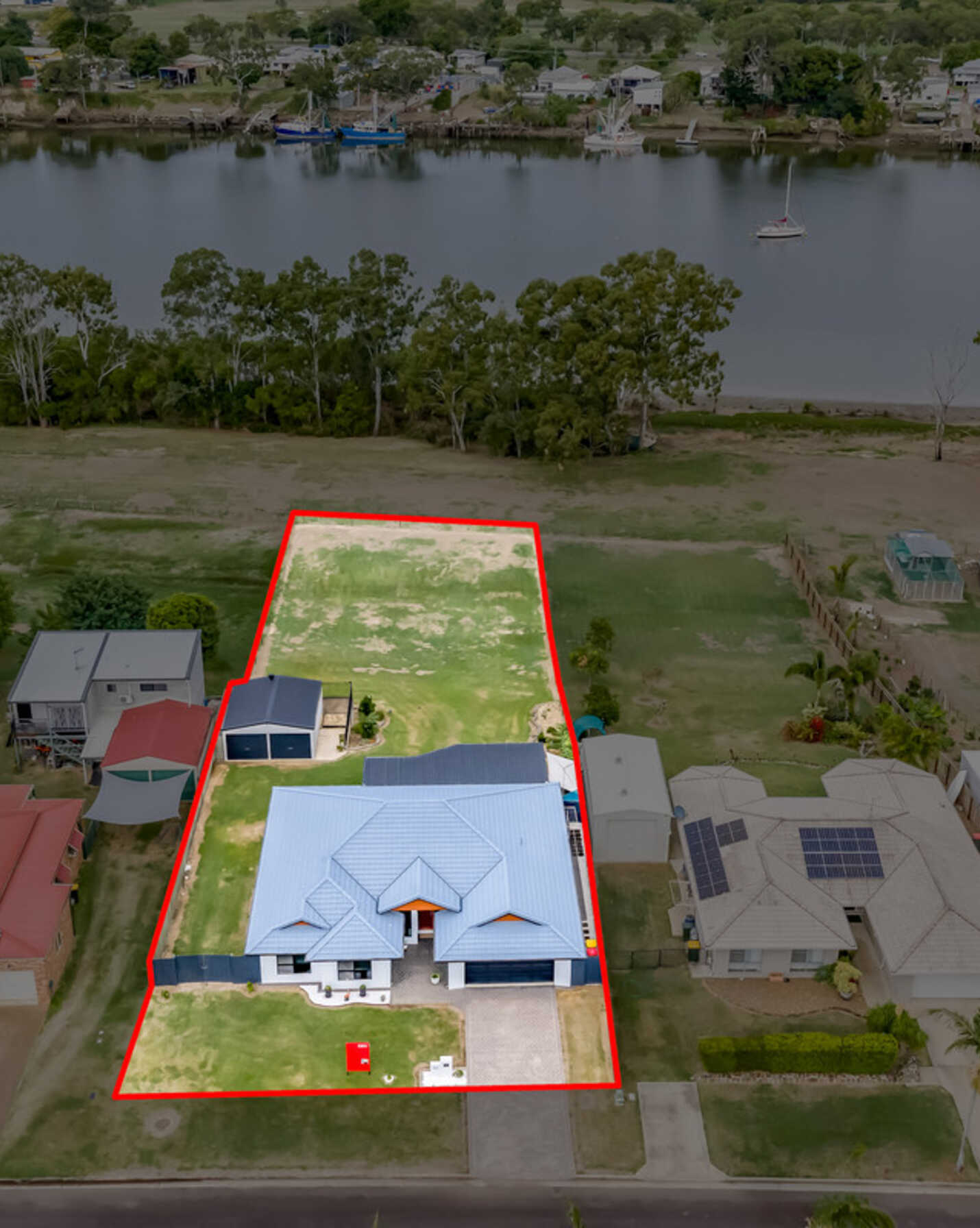 25 Mariners Way Bundaberg North, North - Thumbnail 3