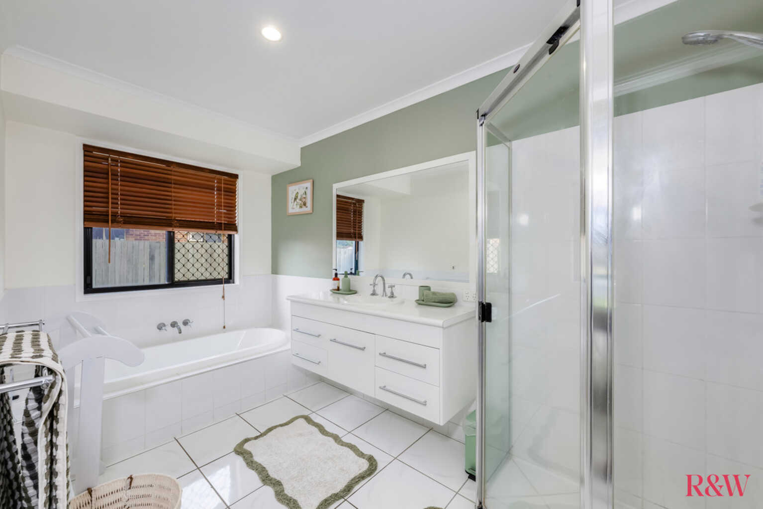 25 Mariners Way Bundaberg North