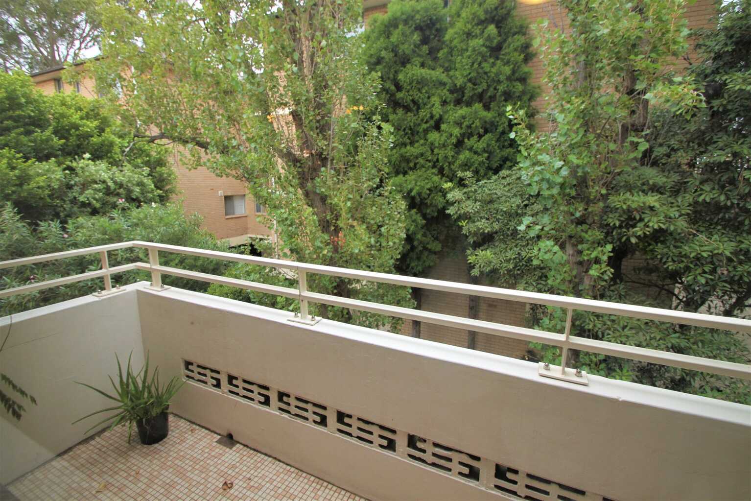 14/8-10 Schwebel Street Marrickville