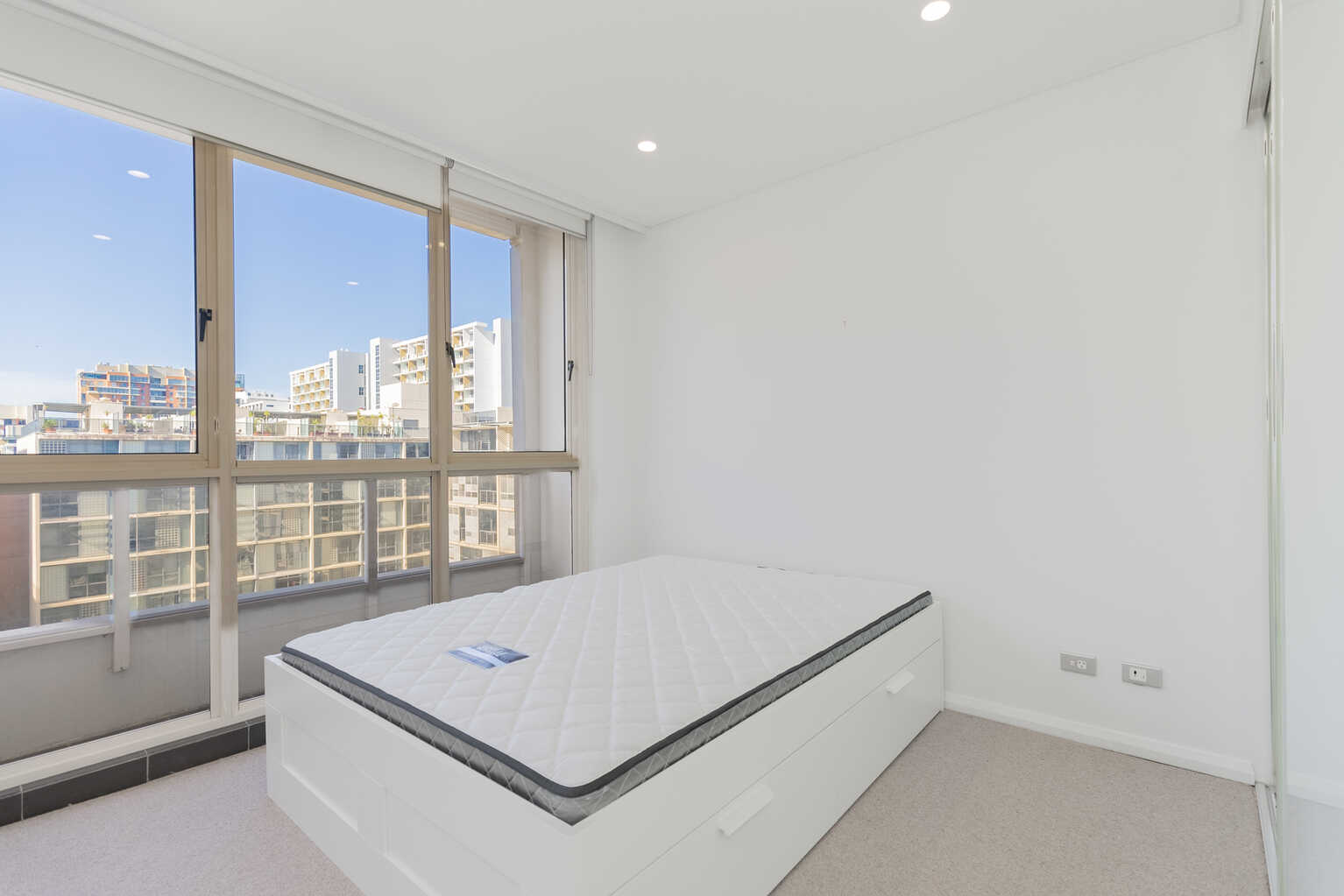 314/8 Lachlan Street Waterloo 314/8 Lachlan Street Waterloo