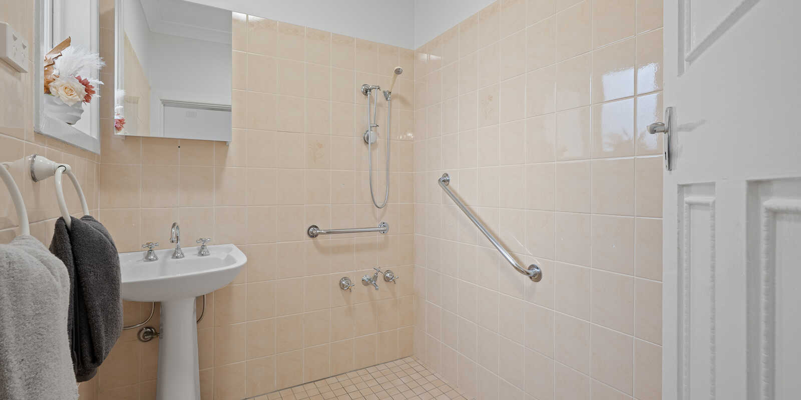 111 Warren Road Marrickville 111 Warren Road Marrickville